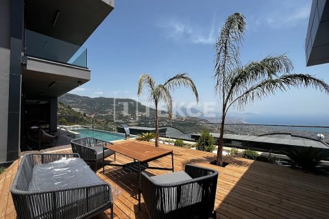 5 bedrooms Villa in Alanya, Turkey No. 22143