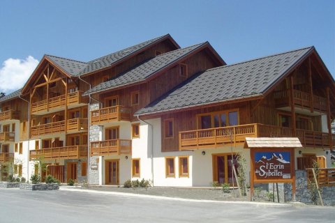 3 bedrooms Apartment in Fontcouverte-la-Toussuire, France No. 69442 1