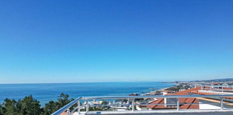 4 rooms Appartement à Konakli, Turkey No. 128089