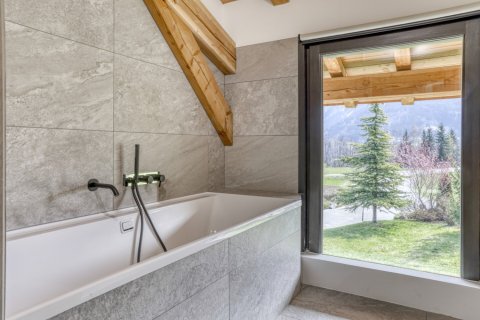 4 bedrooms House in Saint-Gervais-les-Bains, France No. 99503 11