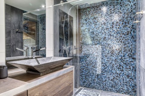 4 bedrooms House in Saint-Gervais-les-Bains, France No. 99503 10