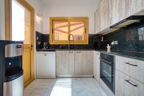 4 bedrooms Villa in Paphos, Cyprus No. 99333 23