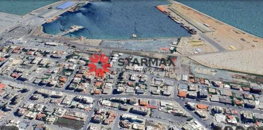 Commercial property in Larnaca, Cyprus No. 82500