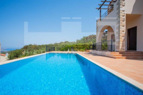 5 bedrooms Villa in Crete, Greece No. 82954 24