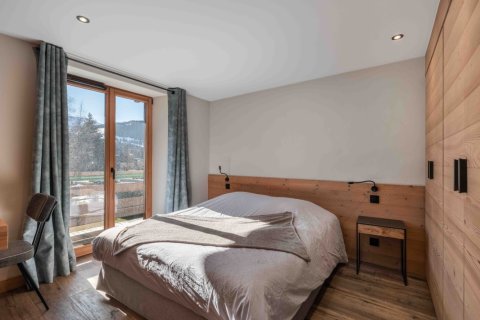 7 bedrooms House in Megeve, France No. 99879 16