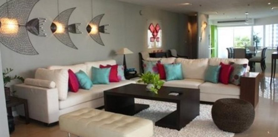 3 bedrooms Duplex in Bangkok, Thailand No. 95795