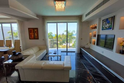 5 bedrooms House in Agios Tychonas, Cyprus No. 76218 6