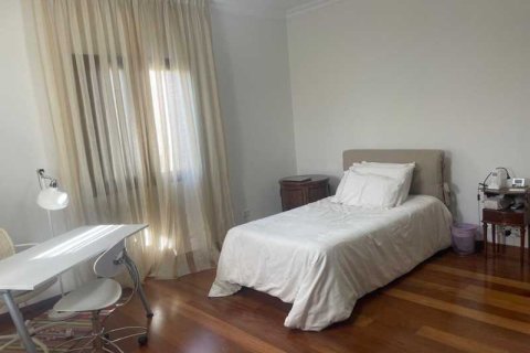 3 bedrooms House in Strovolos, Cyprus No. 76572 2