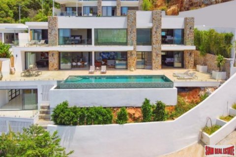 4 bedrooms Villa in Ko Samui, Thailand No. 96938 1