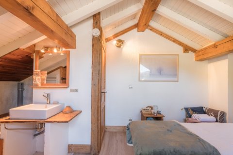 8 bedrooms House in Les Allues, France No. 99666 5