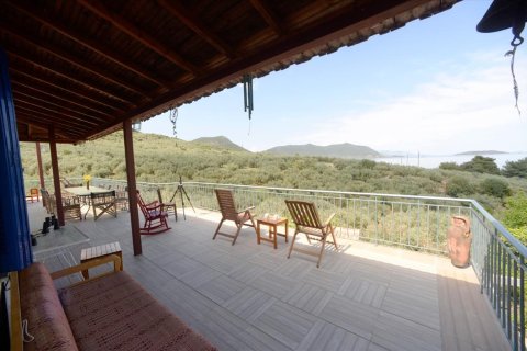 8 rooms Villa in Pelasgia, Greece No. 56503 5