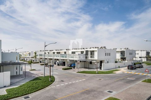 Таунхаус с 3 спальнями в Намтыльем, Вьетнам №94446 12