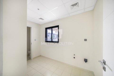 Таунхаус с 3 спальнями в Намтыльем, Вьетнам №94446 6