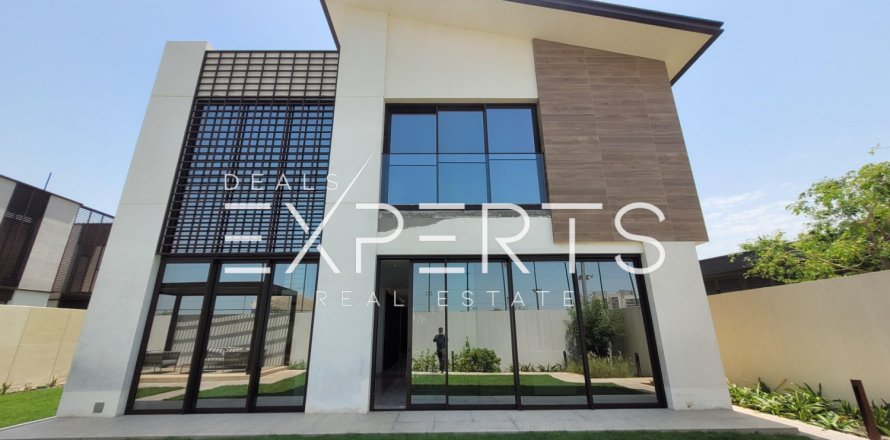 4 bedrooms Villa in Bavaria Town, Vietnam No. 83159