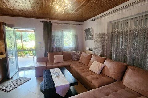 3 bedrooms House in Koropi, Greece No. 108742 12