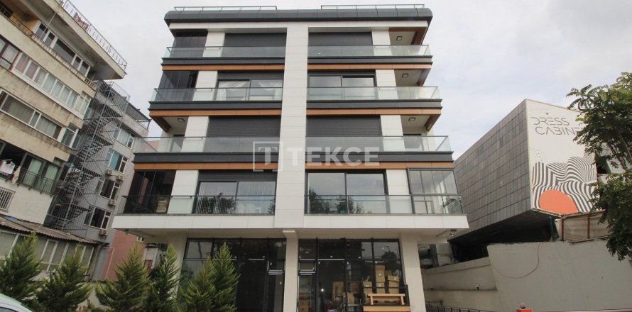 3 dormitorios Apartment en Istanbul, Turkey No. 98906