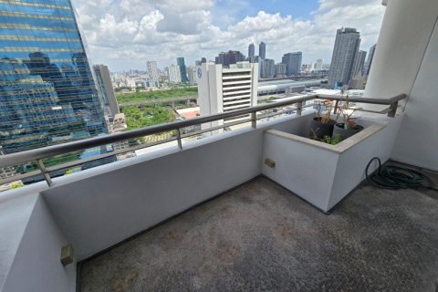 315m² House in Bangkok, Thailand No. 97329 11