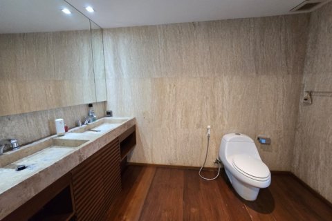 315m² House in Bangkok, Thailand No. 97329 16