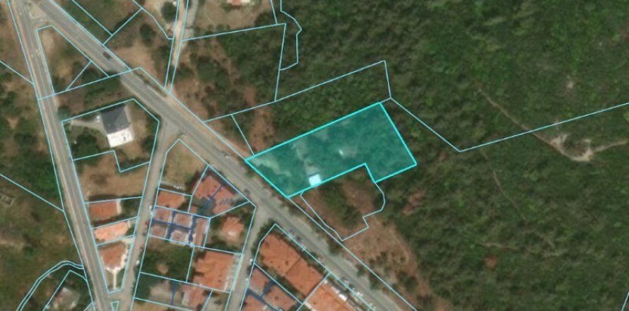2550m² Land in Polygyros, Greece No. 108726