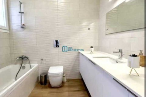 3 bedrooms Villa in Aradippou, Cyprus No. 79044 9