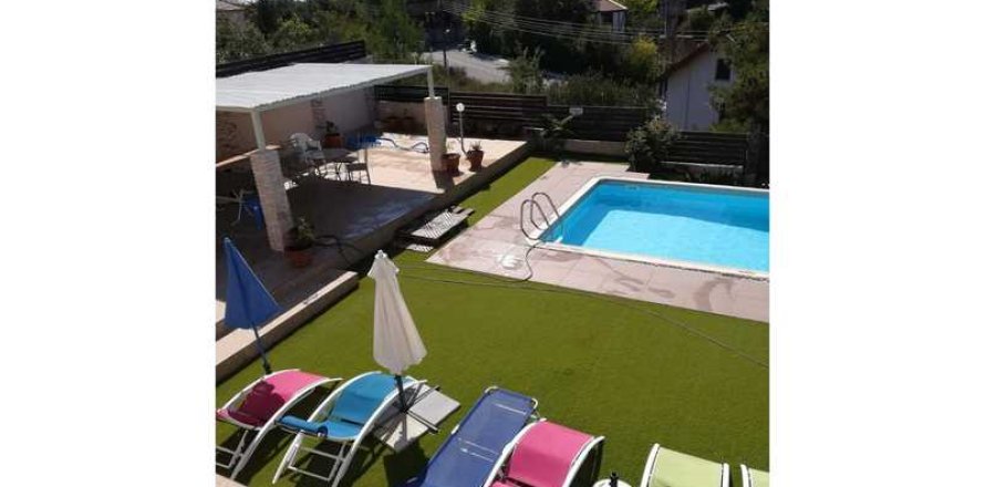 Вилла с 5 спальнями в Пера Педи, Кипр №80830