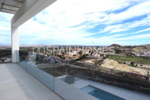 4 bedrooms Villa in My Loc, Vietnam No. 88387 12