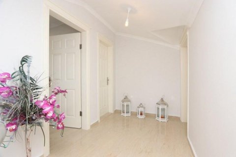 4 rooms Apartment in Nong Ha, Vietnam No. 18071 13