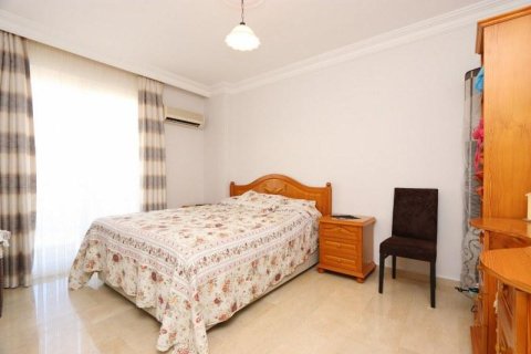 4 rooms Apartment in Nong Ha, Vietnam No. 18071 2
