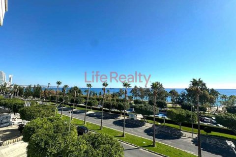 Квартира с 3 спальнями в Лимассол, Кипр №77423 10