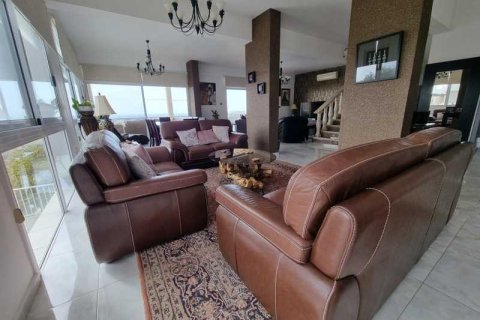 Вилла с 5 спальнями в Пейя, Кипр №84364 7