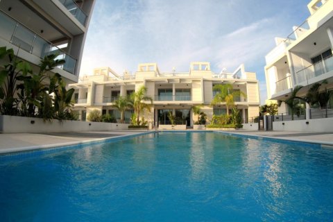 2 dormitorios Townhouse en Limassol, Cyprus No. 106184