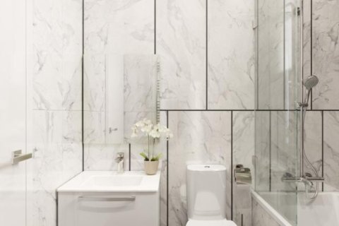 1 bedroom Apartment in Limassol, Cyprus No. 106996 2