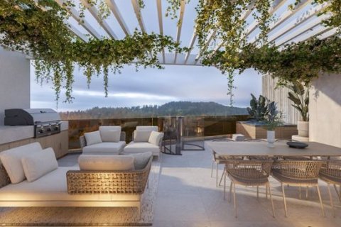 2 bedrooms Apartment in Mesa Geitonia, Cyprus No. 104513 2