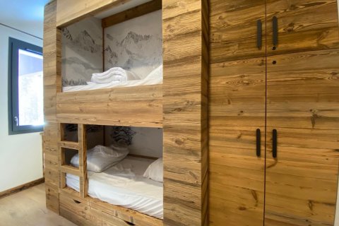 2 bedrooms Apartment in Val-d'Isere, France No. 99888 9