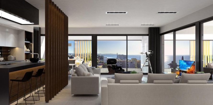 2 bedrooms Apartment in Limassol, Cyprus No. 105594