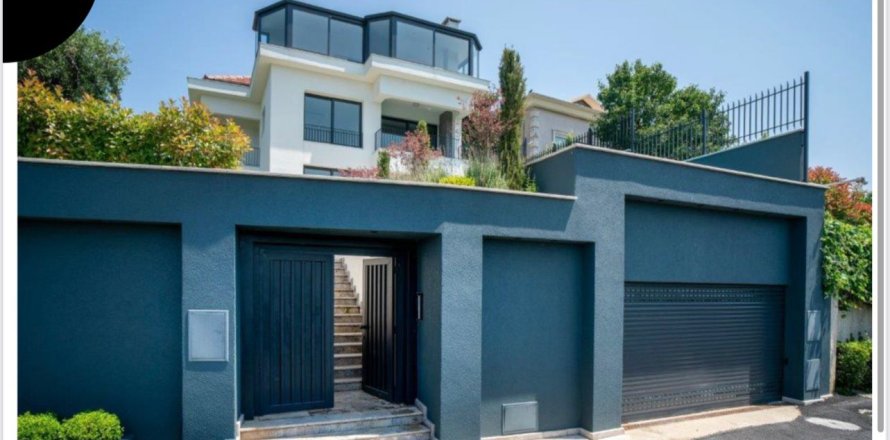 Вилла с 5 спальнями в Khanh Hoa, Вьетнам №15658