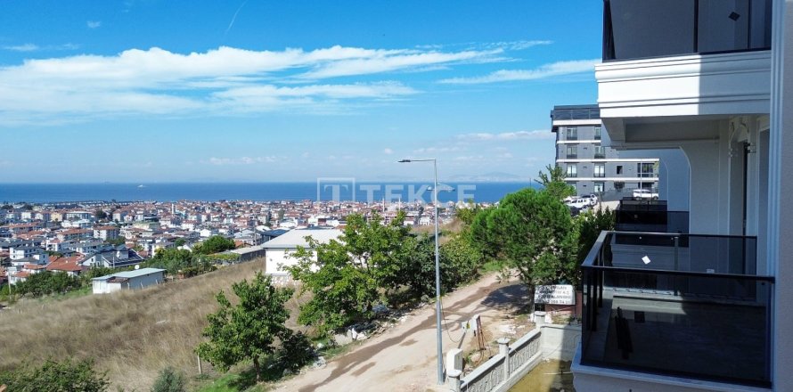 3 chambres Appartement à Ciftlikkoy, Turkey No. 129352