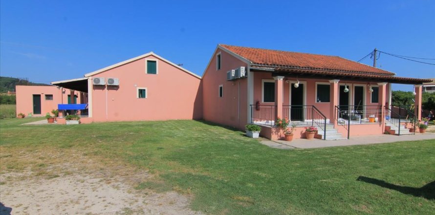 7 rooms Hotel in Corfu, Greece No. 57248