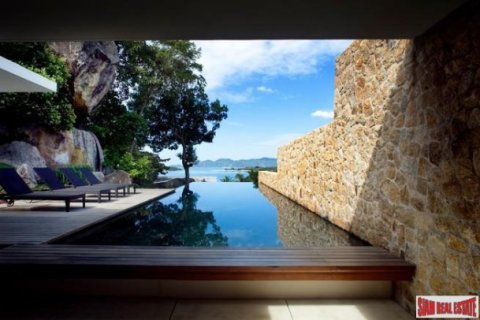 3 bedrooms Villa in Ko Samui, Thailand No. 96970 1
