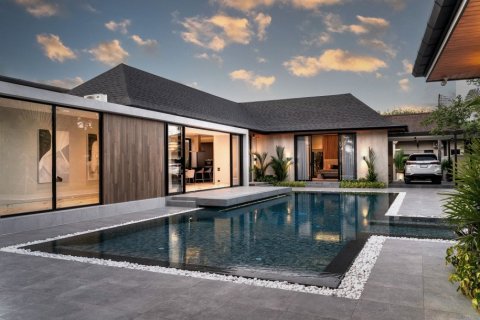 4 bedrooms Villa in Layan Beach, Thailand No. 96729 1