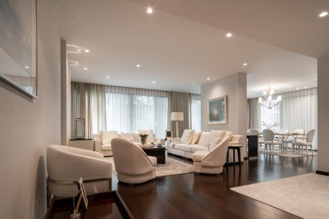 2 bedrooms Condo  in Bangkok, Thailand No. 225 13