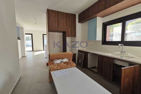 3 bedrooms Villa in Pyrgos, Cyprus No. 72198 7