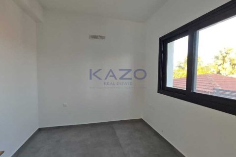 3 bedrooms Villa in Pyrgos, Cyprus No. 72198 10