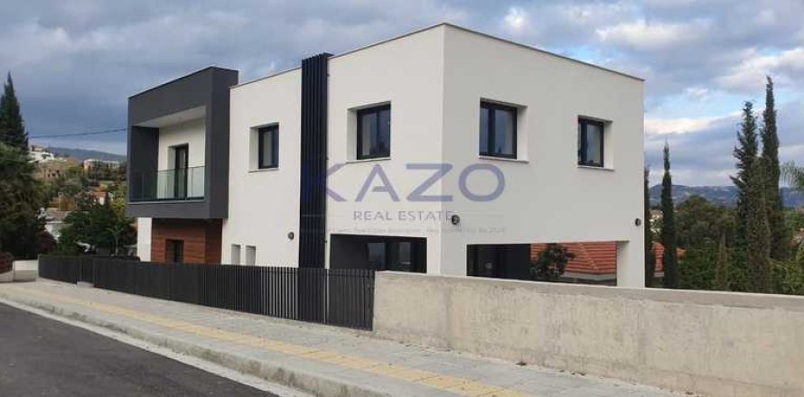 3 bedrooms Villa in Pyrgos, Cyprus No. 72198