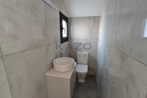 3 bedrooms Villa in Pyrgos, Cyprus No. 72198 9