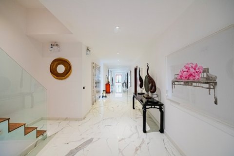 10 bedrooms Villa in Surin Beach, Thailand No. 95742 10