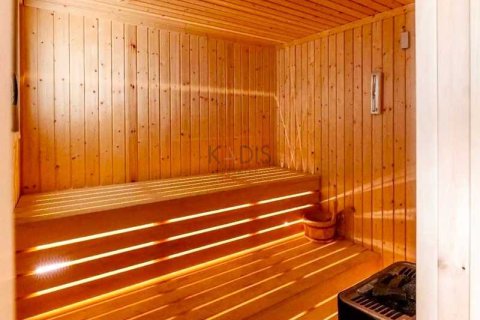 2 bedrooms Apartment in Limassol, Cyprus No. 80947 8