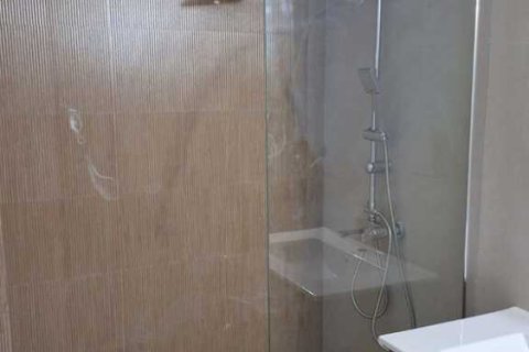 3 bedrooms Apartment in Athens, Greece No. 107939 3