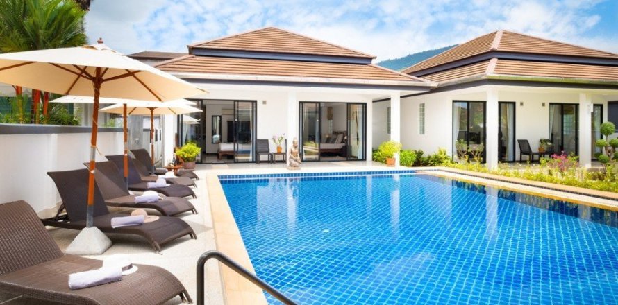 Studio Villa in Bang Tao, Thailand No. 97389