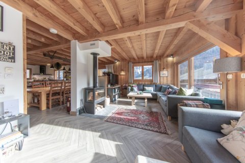 5 bedrooms House in Morzine, France No. 99645 17